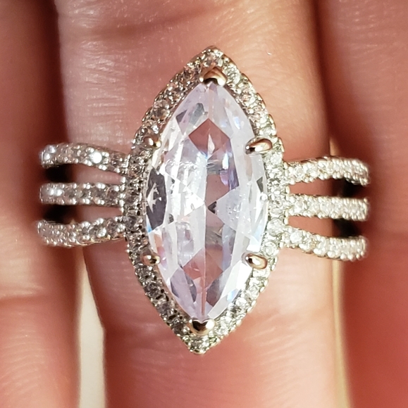 NEW S925 SLIVER PLATED RING - Picture 1 of 4